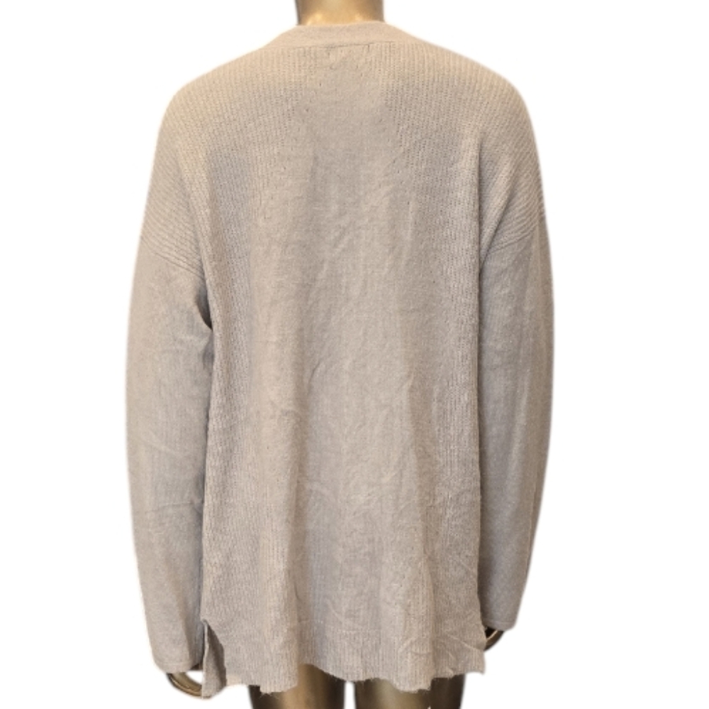 Cardigan - Picture 2 of 8